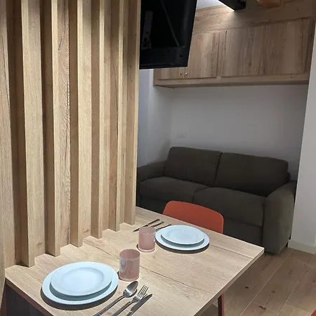 Levante House
