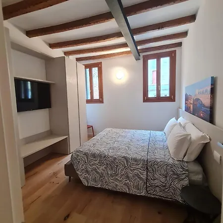 Levante House البندقية