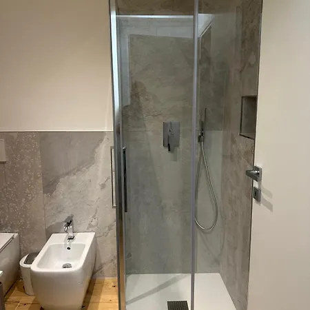 Levante House Apartament *